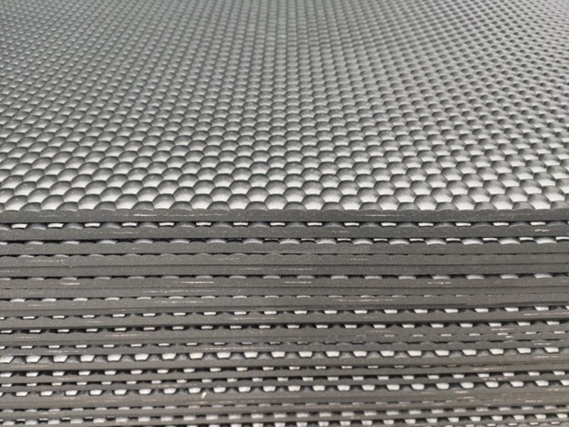 Cobblestone Rubber Pig Mat
