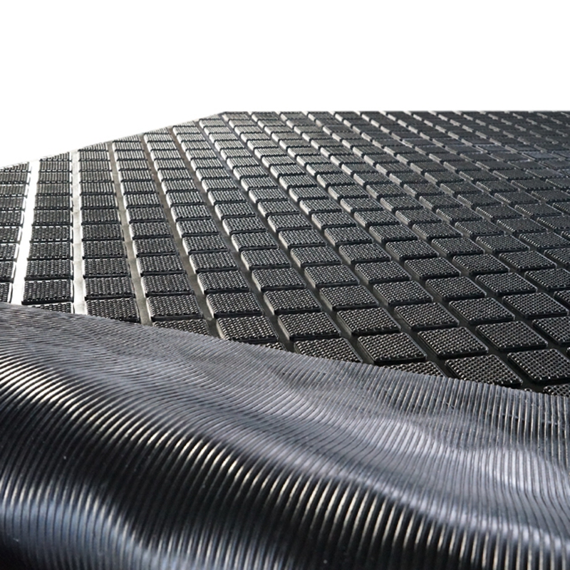 Cobble Square Rubber Stall Mat